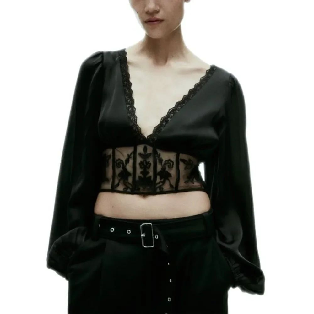 Zara Crop Top - Picture 1 of 7